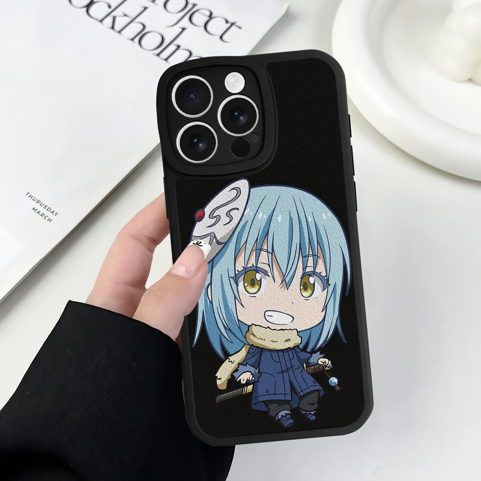 （画像用） 転スラ Regarding Reincarnated to Slime 【iPhone 16シリーズ対応】シリコンスマホケース（レザー調） 材質：シリコン